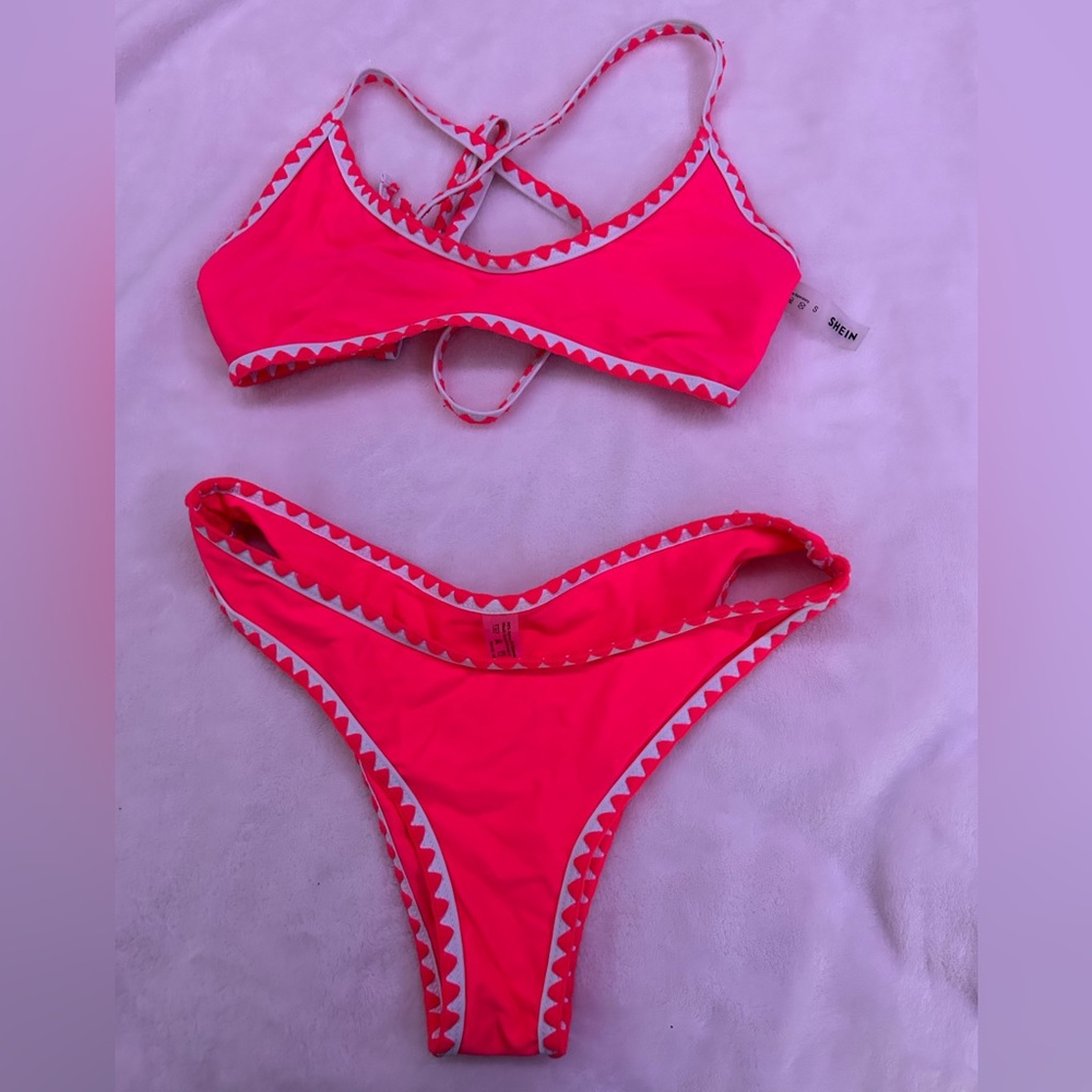 neon pink bikini set